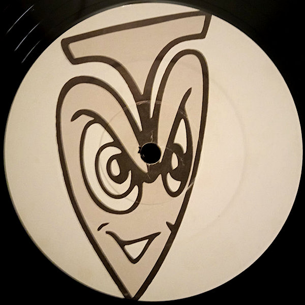 Basement Jaxx — Bingo Bango (1999)
